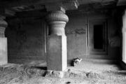 Cave doze B&W : Ellora caves, India