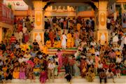 Ganges crowd fade : Rishikesh, India