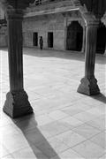 Sun-soaked courtyard B&W : Agra, India