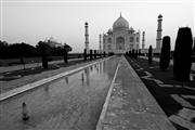 Taj angle B&W : Agra, India