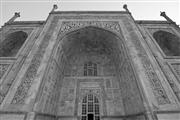 Taj arch B&W : Agra, India