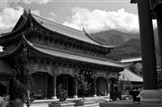 Green mountain temple B&W : Dali, China